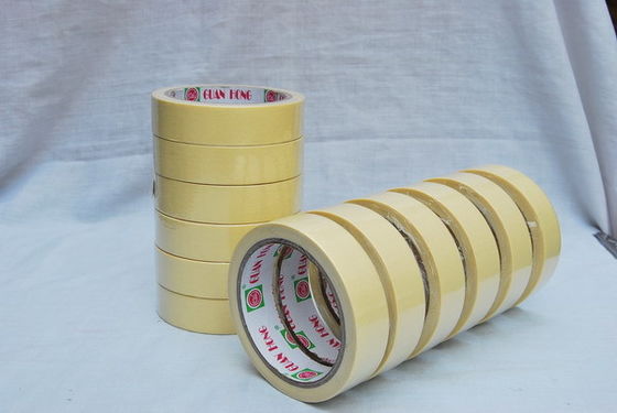 Chine petit pain coloré de jumboo basé par caoutchouc dissolvant jaune de ruban, 80mic 140mic fournisseur