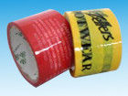 Chine la colle acrylique colorée a imprimé la bande d'emballage du polypropylène orienté biaxialement fournisseur